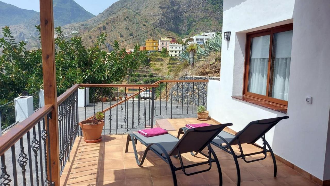 Casa La Sabina Roja 1 - Casa Con Impresionantes Vistas Sobre Hermigua Y El Mar Buitenkant foto